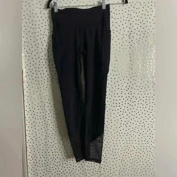 Lululemon Gait Keeper 7/8 Tight - Picture 2 of 11